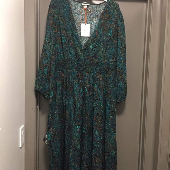 COPY - COPY - Plus size ladies dress 4XL - Picture 5 of 5